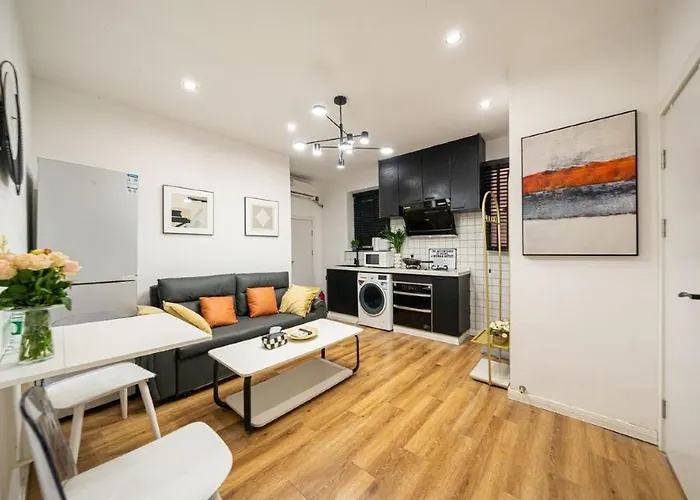 Shanghai Hills&Well-Time Family Homestay Fuxing 3 Bedrooms Near Line 1 Changshu Rd And Near Jing\'An Temple