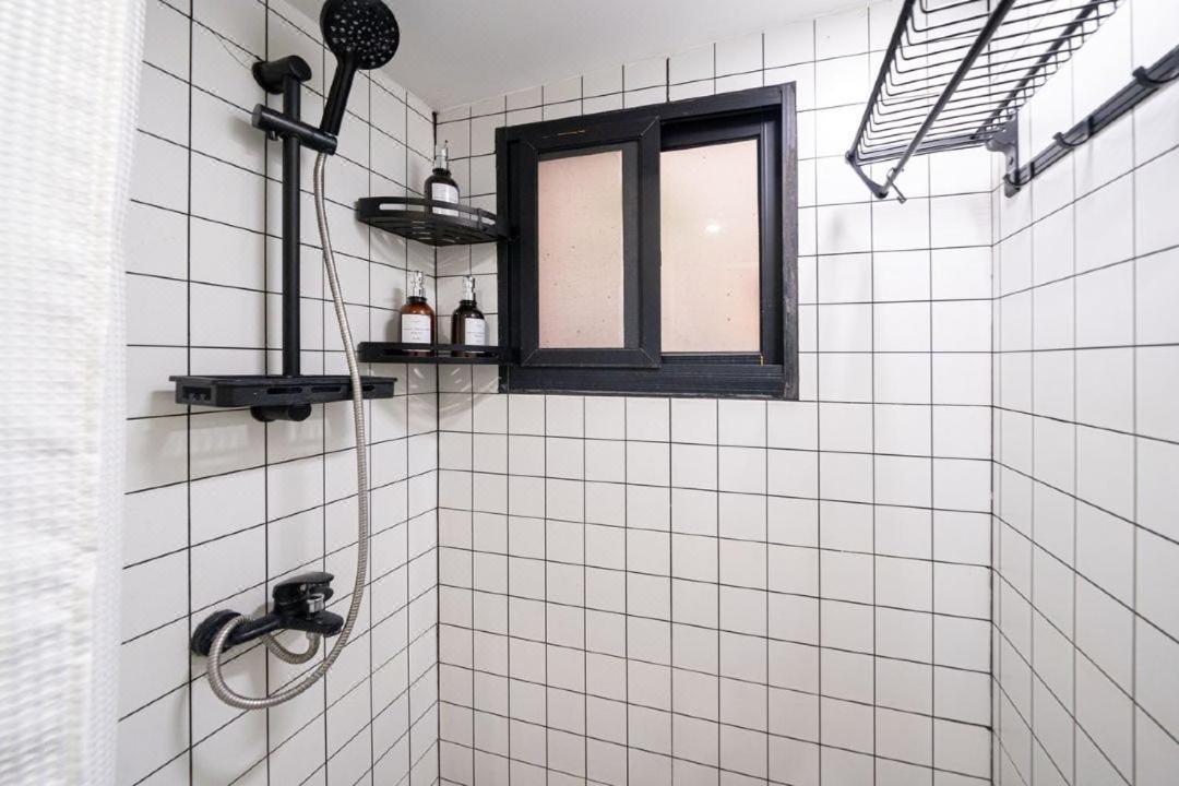 Hills&well-time Family Fuxing 3 Bedrooms Near Line 1 Changshu Rd And Near Jing'an Temple Appartamento Shanghai